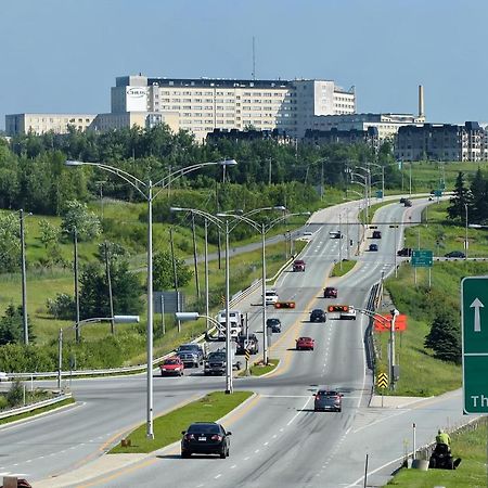 Hotel Le Floral Sherbrooke Luaran gambar