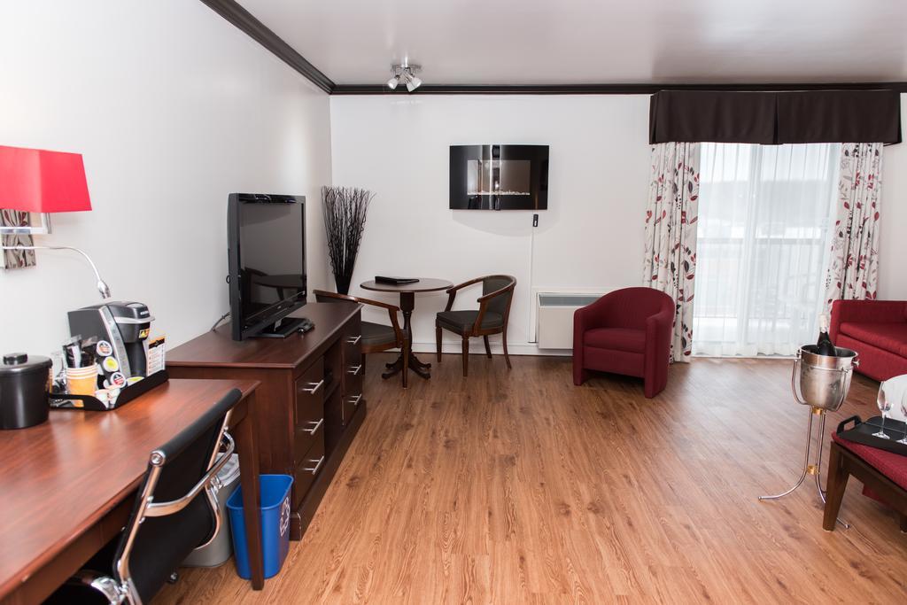 Hotel Le Floral Sherbrooke Luaran gambar