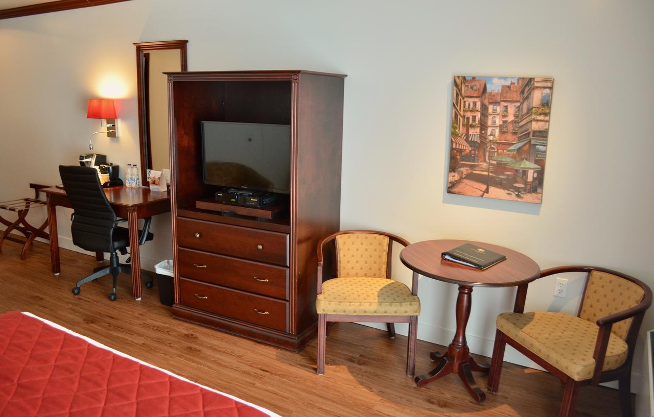 Hotel Le Floral Sherbrooke Luaran gambar