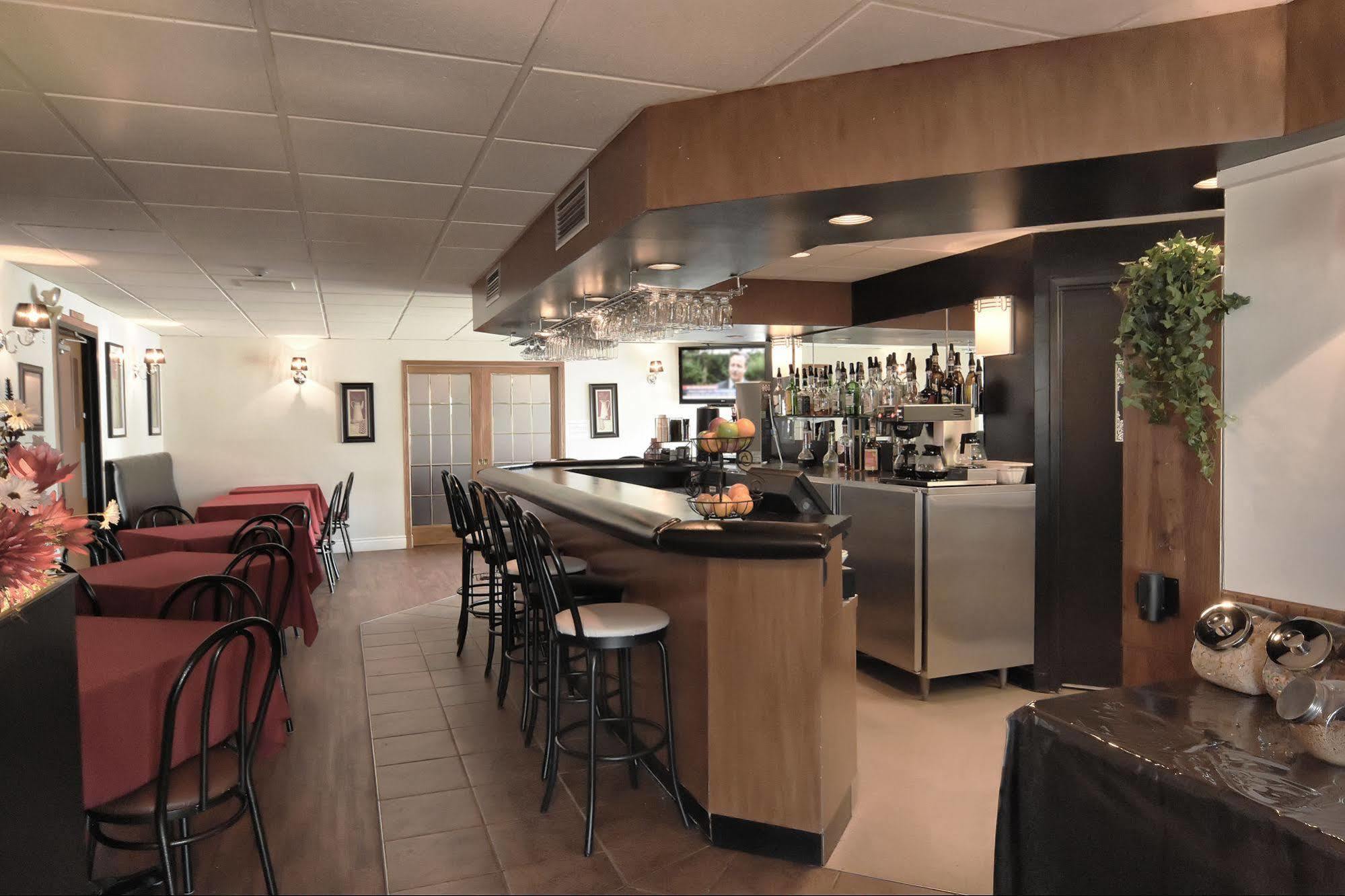 Hotel Le Floral Sherbrooke Luaran gambar