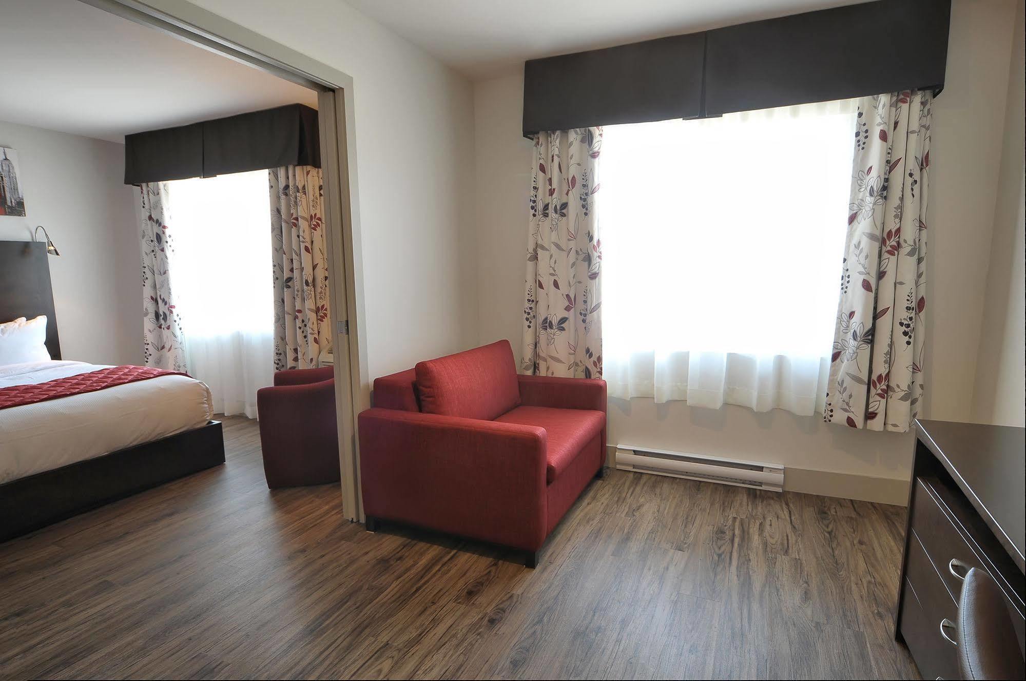 Hotel Le Floral Sherbrooke Luaran gambar